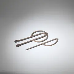 Charles Rennie Mackintosh, Fire poker and tongs, circa 1905-1915, Steel