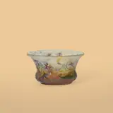 Daum, Coupe à décor de feuilles, boutons et fleurs de douce-amère, A signed cup adorned with leaves, buds and bittersweet flowers in marbled glass and polychrome enamels by Daum circa 1905
