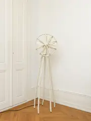 Maarten Baas, Ventilateur sur pied de la série "Clay", taille moyenne, A floor Fan, medium size, from the 'Clay' series, in industrial clay and lacquered metal by Maarten Baas in 2019