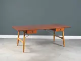 Rare et important bureau mod. "JH-571" dit "Bureau d'architecte" by Hans J. Wegner, A rare, important and stamped 'JH-571' desk in teak, oak and brass by Hans J, offered Nov 2023