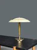 Paavo Tynell, Lampe de table mod. "5061"