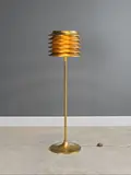 Kai Ruokonen, Lampadaire, A floor lamp in brass, cast iron, painted metal and plastic by Kai Ruokonen designed in 1952