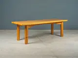 Rene Martin Dit "Ciseaux", Importante table de salle à manger, An important dining table in solid pine wood by René Martin dit "Ciseaux" circa 1960, from the Blanche family