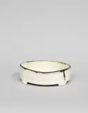 Edmund de Waal, Footed low cylinder