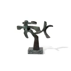 Bill Barrett, Untitled, patinated bronze
