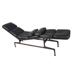 Charles and Ray Eames for Herman Miller, Eames Chaise Lounge Es 106, Condition: Vintage, ca. 1970s