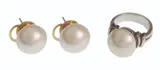 Untitled by A Set of Ring and Earrings with Cultured South Sea, sold Mar 2020