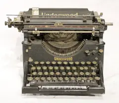 Old wood type writer, Untitled