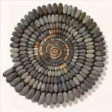 Mary Bauermeister, "Stein-Mandala oder Steinzeit Kreissäge"