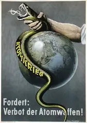 John Heartfield, Atomkrieg Fordert: Verbot der Atomwaffen!, 1955, poster