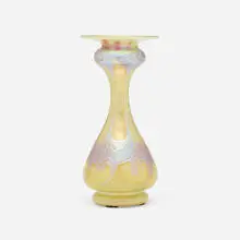 Phänomen vase (Gre 1/214) by Loetz, c. 1901, hand-blown glass, sold Jul 2025