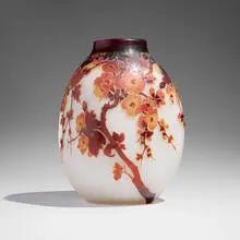 Galle, Fine and Large vase with apple blossoms, c. 1920, acid-etched cameo glass