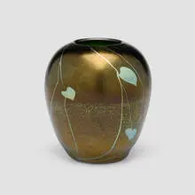 attribution Tiffany Studios, Leaf and Vine vase, c. 1910, hand-blown Favrile glass