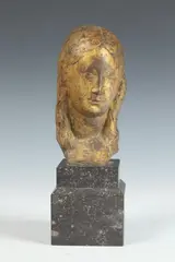 Dolf Ledel, Buste de Jeune Femme, Bronze with gold gilt circa 1925 - Height: 8 1/2 in