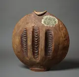 Len Castle, Large and impressive Discoid vase