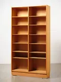 Poul Hundevad, Upright bookcase
