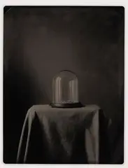 Ben Cauchi, The hermetic seal