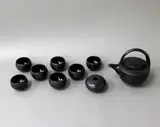 Anneke Borren, Black on black glazed tea set