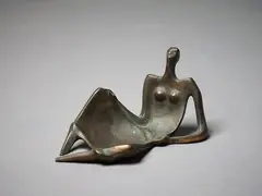 Alan Ingham, Reclining Figure