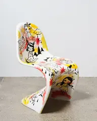 Misery, Panton Chair