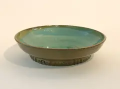 Earthenware glazed bowl by Elizabeth Lissaman, sold Mar 2022