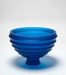 Ann Robinson, Scallop Bowl