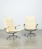 A pair of 1979 lounge chairs by Denmark Jens Ammunsen for Fritz Hansen, sold Sep 2020