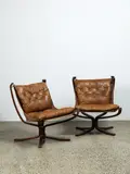 Sigurd Resell, A pair of 'Falcon' chairs manufactured by Vatne Mler of Norway, circa 1970