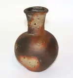 Chester Nealie, Bottle vase