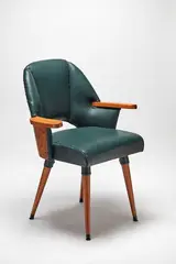 Garth Chester, Winter’s salon chair
