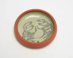 Slip trailed pin dish by Len Castle, sold Feb 2018