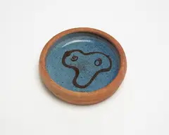 Early slip trailed pin dish by Len Castle, sold Feb 2018