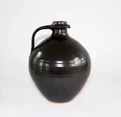 Large flagon by Len Castle, sold Feb 2018