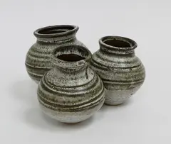 Three lobed pots by Len Castle, sold Feb 2018