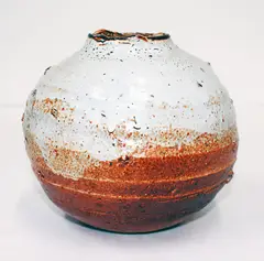 Stoneware vase by Len Castle, sold Feb 2018