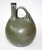 Len Castle, Pouring vessel
