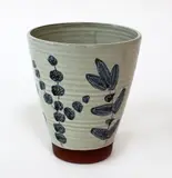 Marianne de tray, Stoneware vase