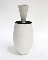 Ovoid vase by Peter Collis, offered Jun 2016
