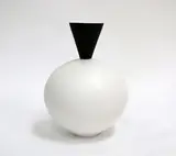 Peter Collis, Ovoid white vase
