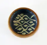 Len Castle, Slip trailed pin dish