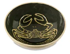 Slip trailed bowl by Len Castle, sold Feb 2016