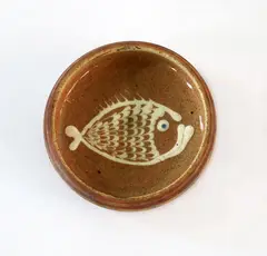 Slip trailed pin dish by Len Castle, sold Feb 2016
