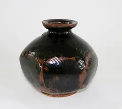 Early squat hexagonal vase by Len Castle, sold Feb 2016