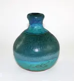 Len Castle, Ovoid vase