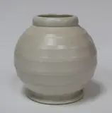 Hand potted vase, shape 14 by Ernest Shufflebotham for Crown Lynn, sold Dec 2015