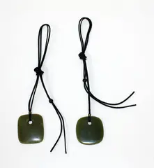 Alan Brown, Two pounamu pendants
