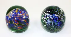 Peter Raos, A multi-coloured glass paperweight