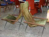 Takeshi Nil, A pair of folding New York chairs