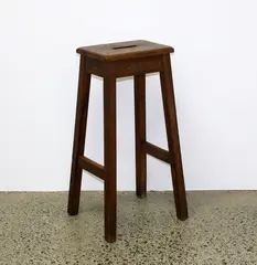 Roy Lippincott, Rimu stool