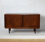 Poul Hundevad, Rosewood sideboard